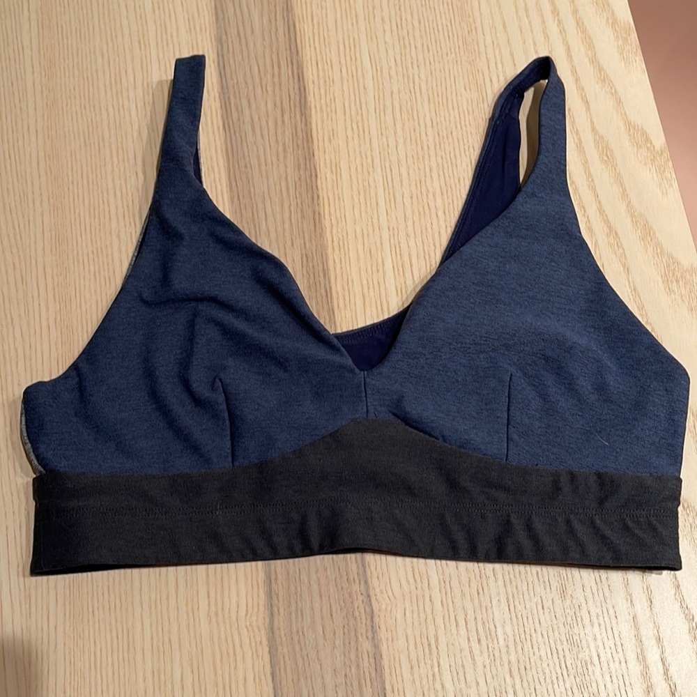 Outdoor Voices Bra - Size M